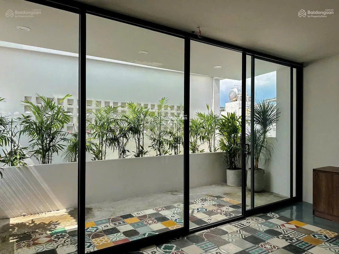 Nhà ngang 10m, duy nhất HXH Trần Quang Diệu, 10x12m - 85m2, 3 tầng, HĐT 25 triệu/tháng chỉ 18 tỷ TL Nhà ngang 10m, duy nhất HXH Trần Quang Diệu, 10x12m - 85m2, 3 tầng, HĐT 25 triệu/tháng chỉ 18 tỷ TL