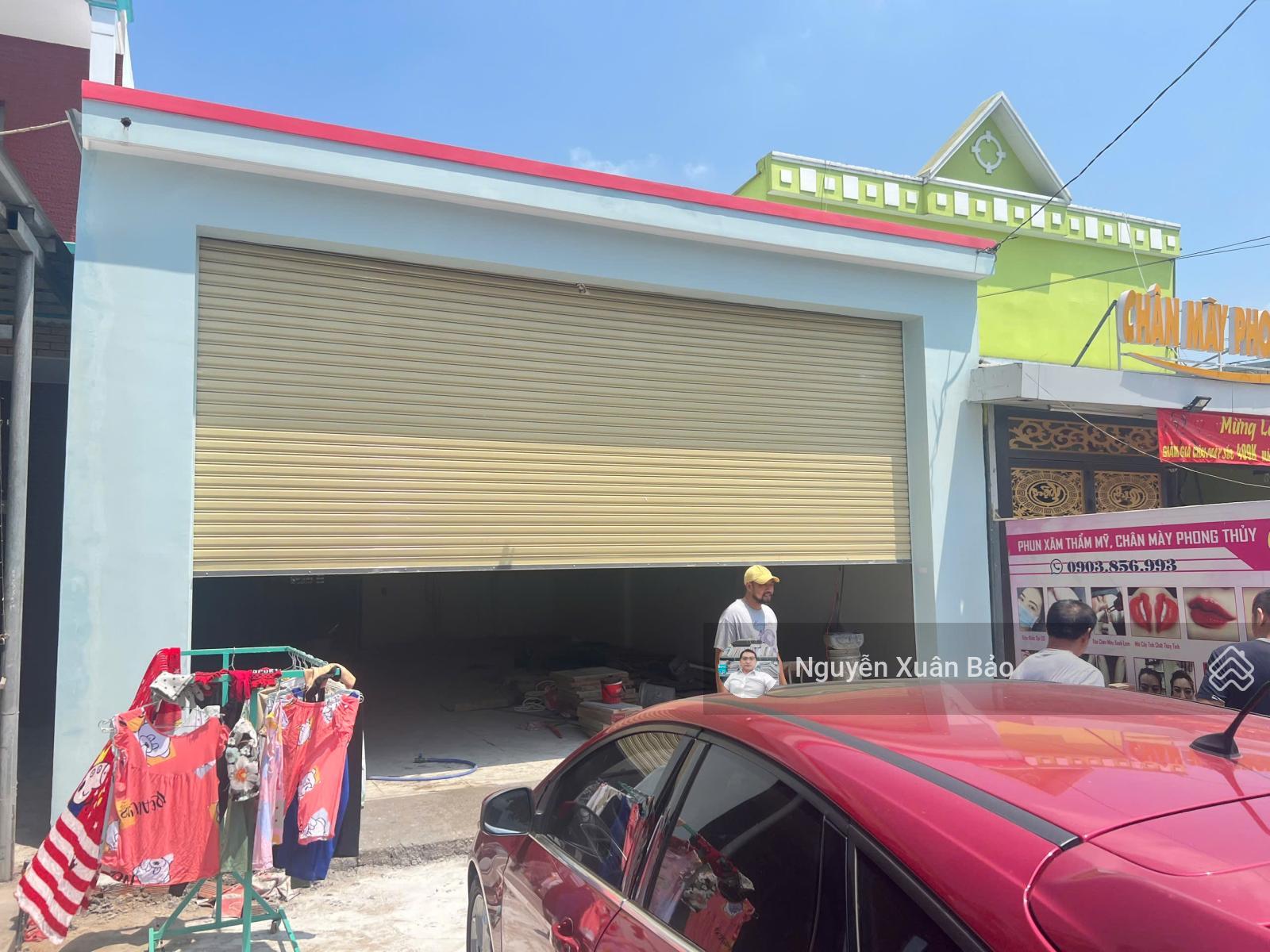 Chính chủ gửi bán nhà 131,9m2 mặt tiền đường Hương Lộ 11, gần đường Đinh Đức Thiện, giá 6tỷ5 Chính chủ gửi bán nhà 131,9m2 mặt tiền đường Hương Lộ 11, gần đường Đinh Đức Thiện, giá 6tỷ5