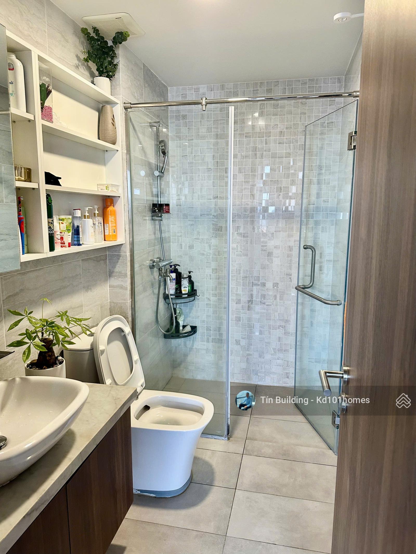 Bán Căn hộ 3PN, 2WC nội thất cơ bản Kingdom 101, giá từ 10 tỷ 103m2, view Landmark81, Bitxco Q1