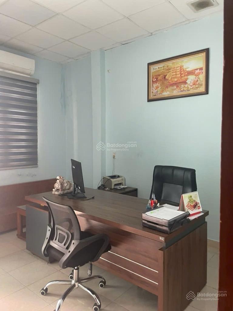 Vip Nguyễn Thị Thập, Quận 7 - 4.5 x 20m - 2 tầng ô tô vào nhà phù hợp kinh doanh