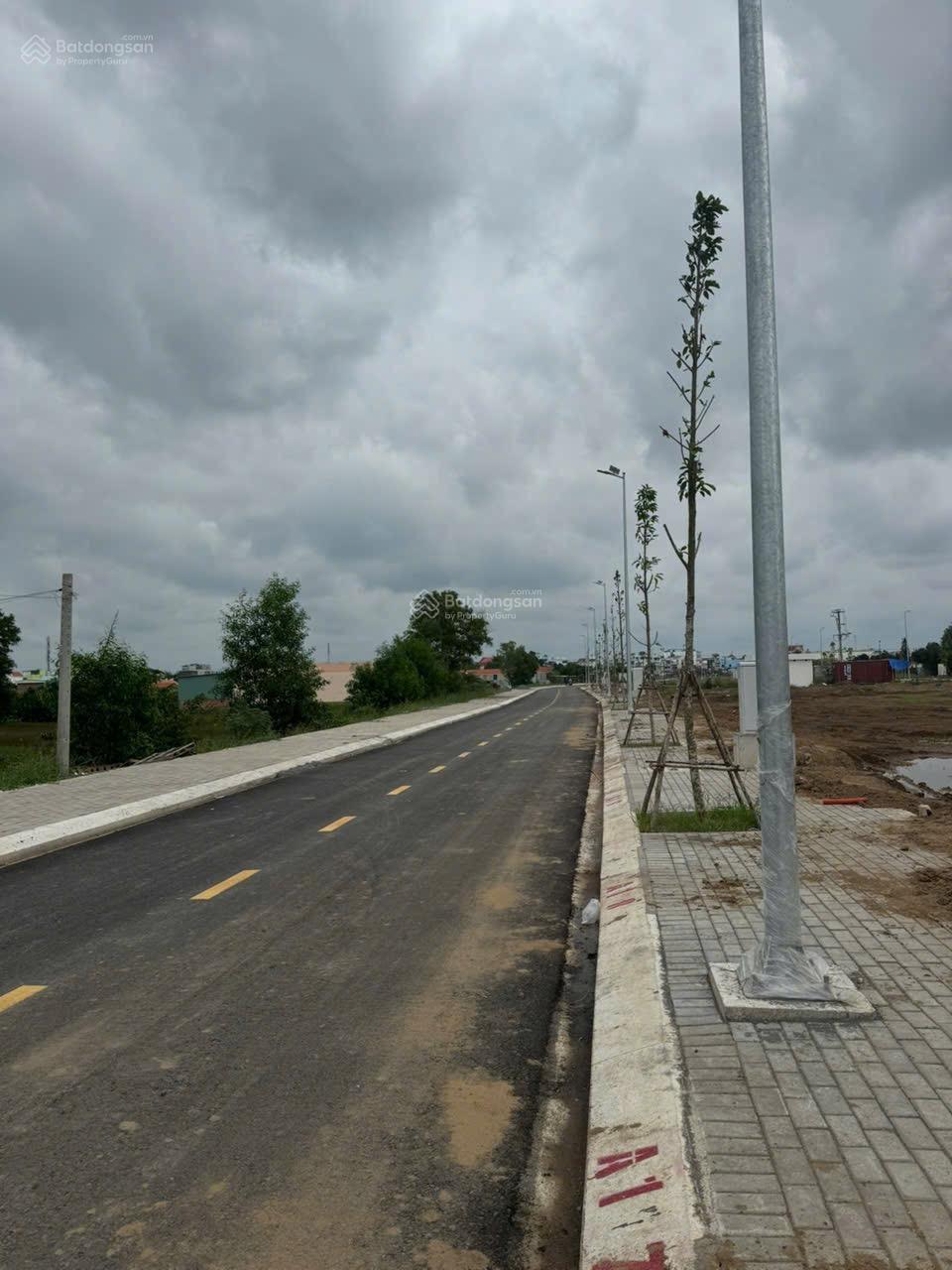 Chính chủ bán đất trung tâm cần đước