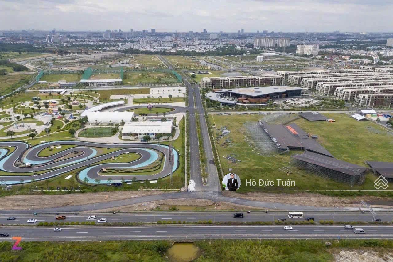 Bán đất nền dự án KDC Phú Nhuận, Phước Long B, Quận 9, giá 82 triệu/m2, 322m2, Hot!