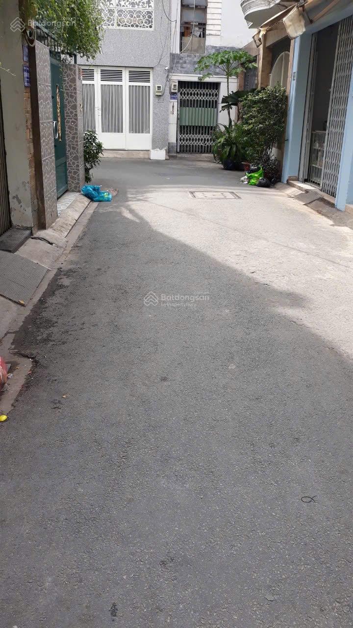 NHÀ 2 LẦU HXH , ĐƯỜNG HỒNG LẠC , P11 , QUẬN - TB