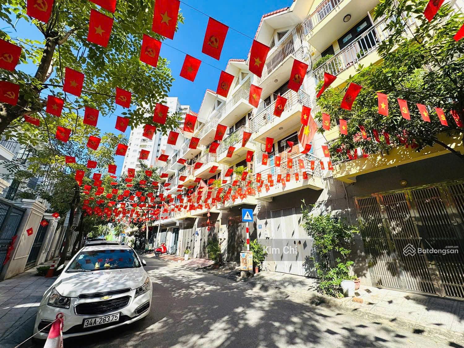 BÁN NHÀ LIỀN KỀ KHU ĐÔ NAM LA KHÊ, CHÂN CHUNG CƯ, KINH DOANH, NHÀ ĐẸP Ở NGAY BÁN NHÀ LIỀN KỀ KHU ĐÔ NAM LA KHÊ, CHÂN CHUNG CƯ, KINH DOANH, NHÀ ĐẸP Ở NGAY