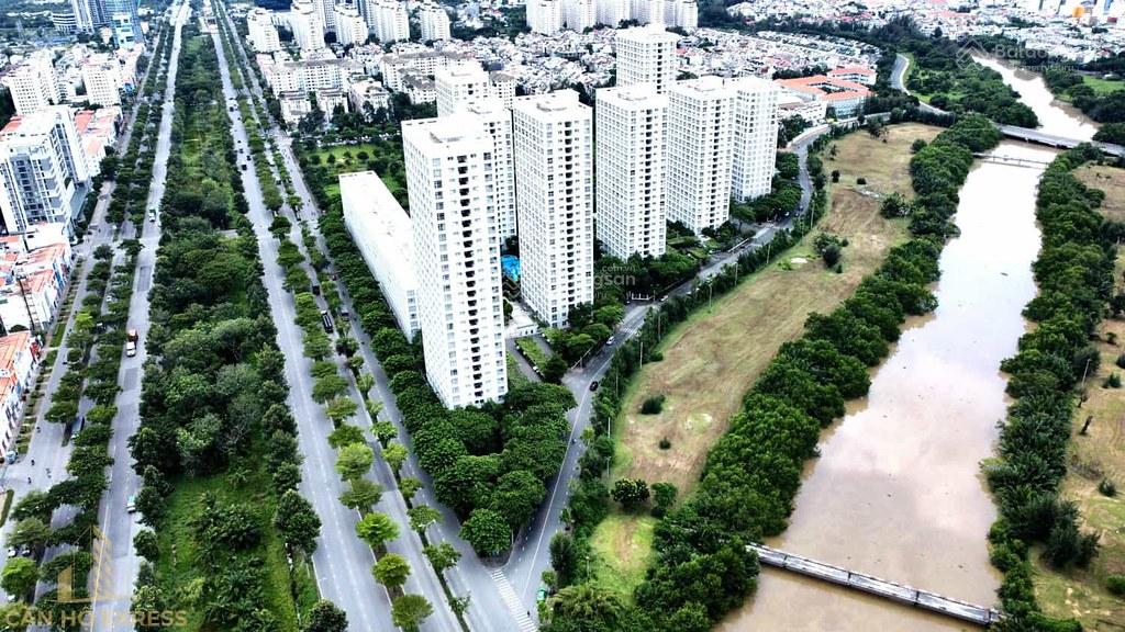Bán căn hộ Happy Valley, Phú Mỹ Hưng, lầu 19, 135m2, 10.5 tỷ. LH 0903 920 ***