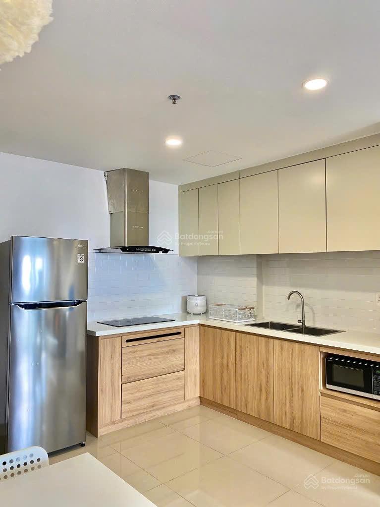 Bán căn 2PN1WC 55m2 giá 1.95 tỷ full nội thất Midori Park The View sẵn HĐ thuê 10 triệu/tháng