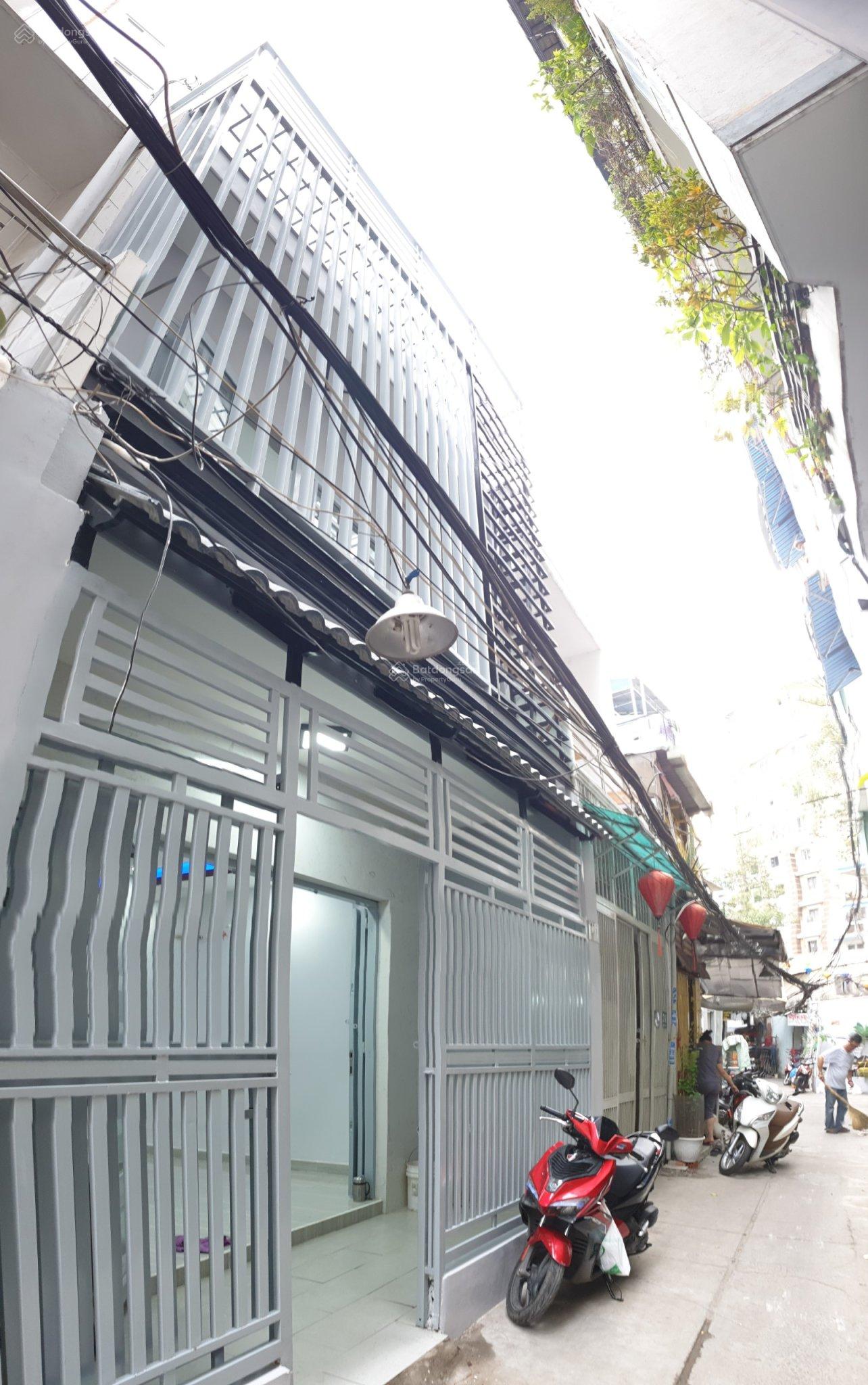 11 tỷ giảm còn 9,4 tỷ Bán nhà gần công viên 23/9 ngay trung tâm q1. 4,8 x 9m. cn 35 m2