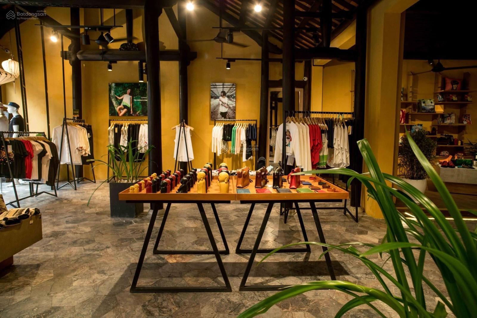 Bán nhà mặt phố Trần Phú, 90 tỷ, 300m2, ngang 10m 2 tầng, hướng Nam, chính chủCho thuê 300tr/ tháng