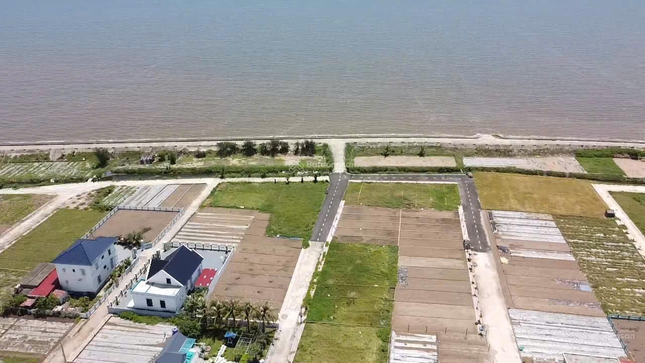 Bán Lô Góc View Biển Đối Diện Flamingo & Quảng Trường Biển Quất Lâm Giá Chỉ 2,5 Tỷ Bán Lô Góc View Biển Đối Diện Flamingo & Quảng Trường Biển Quất Lâm Giá Chỉ 2,5 Tỷ