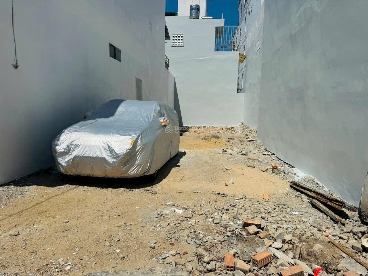 [ Đất Mê Linh _ đối diện Chùa ] ** Cách biển Trần Phú : 700m  Giá : 16 tỷ