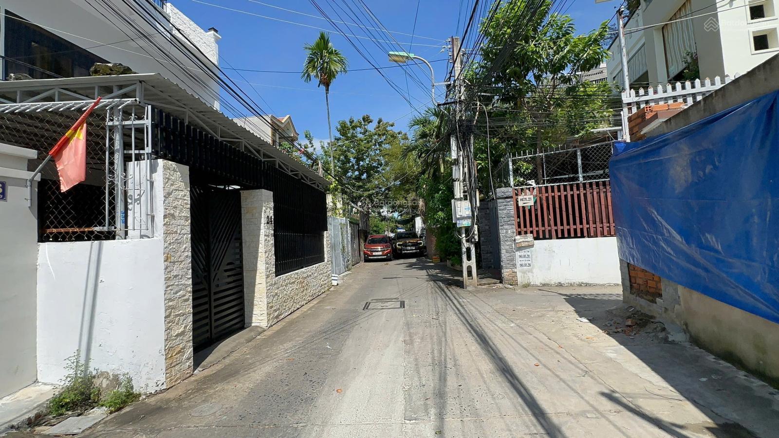 [ Đất đường Nhà Thờ_ cách biển Hòn Chồng : 350m ]  Giá : 13,5 tỷ