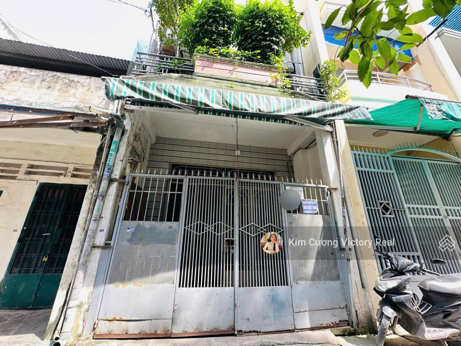 Bán nhà 2 mặt tiền hẻm xe hơi 5m Đồng Đen, thông Nguyễn Hồng Đào - 4x15m nở hậu 4.5m - chỉ 8.5 tỷ