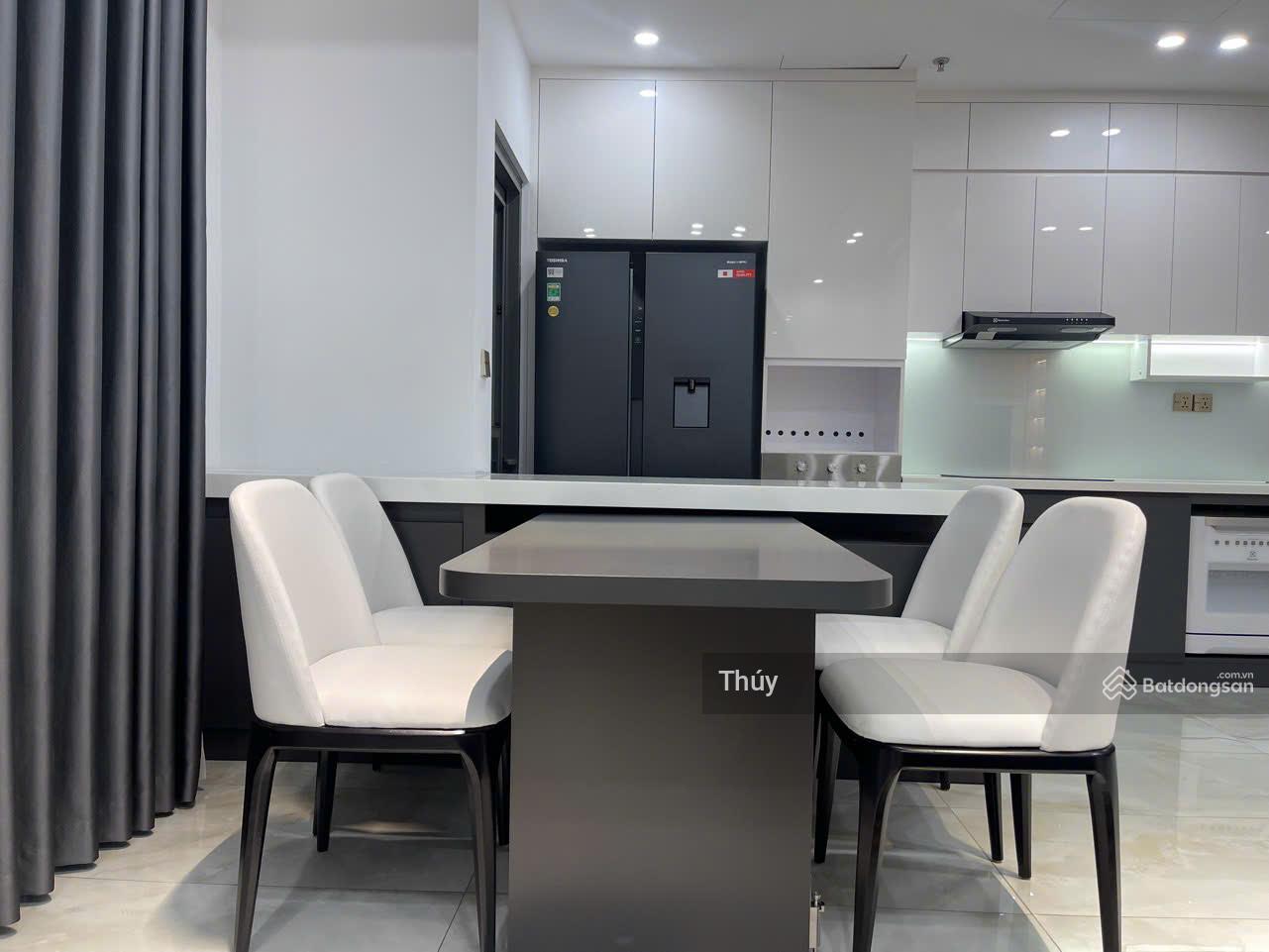 Cần cho thuê nhanh căn hộ the Antonia Phú Mỹ Hưng 3 phòng ngủ giá cực tốt chỉ 36trd/ tháng