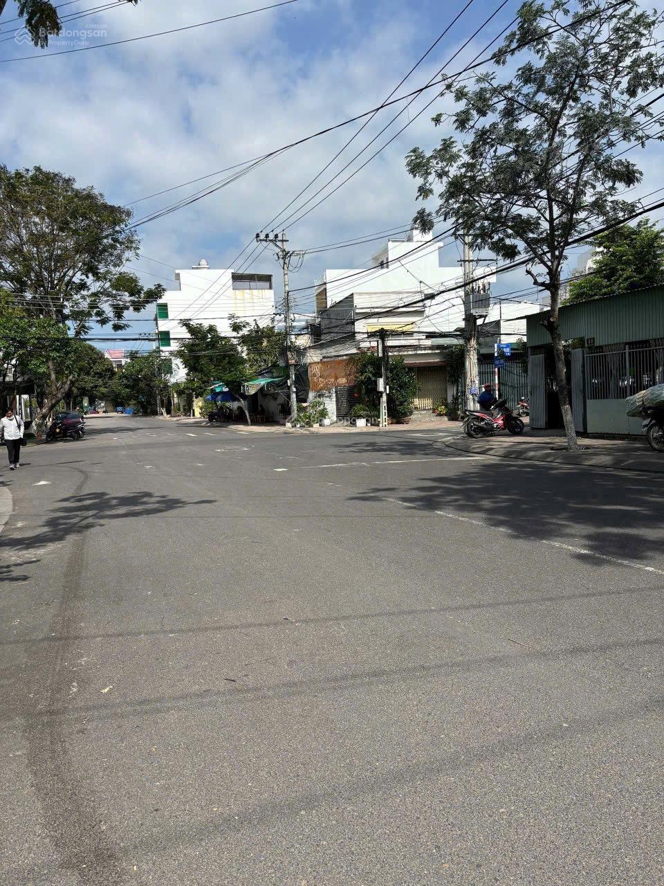 BÁN CĂN GÓC 2 MẶT TIỀN SIÊU ĐẸP ĐƯỜNG LÝ NAM ĐẾ, NHA TRANG