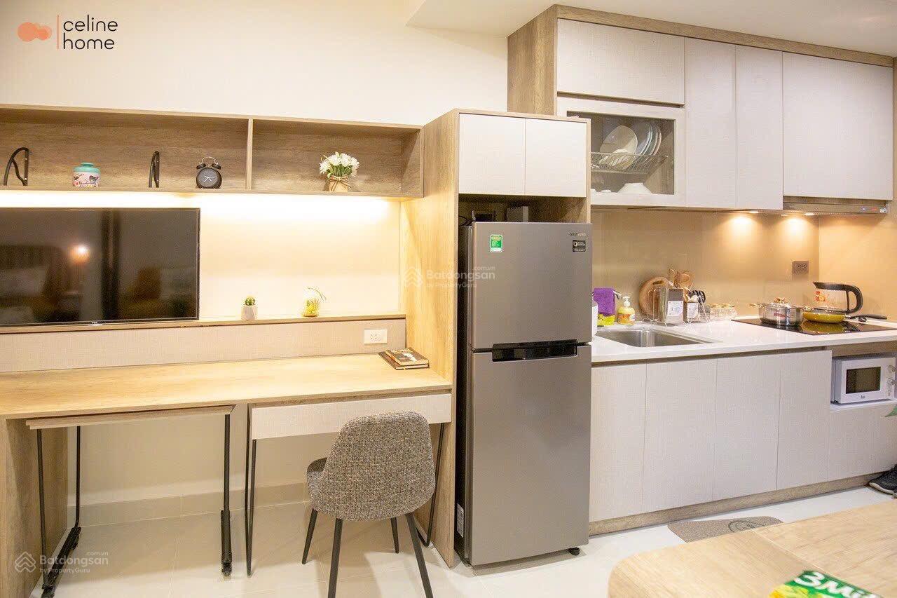 Bán ngay 3.2 tỷ Saigon Royal mới 100% view thoáng Bến Vân Đồn Quận 4 sát Q1, Q3 LH 077594600