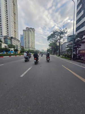 Bán nhà đất MP Hai Bà Trưng xây tòa 8 - 9 tầng Văn phòng, khách sạn, lô góc, 202m2 - MT: 7m - 93 tỷ