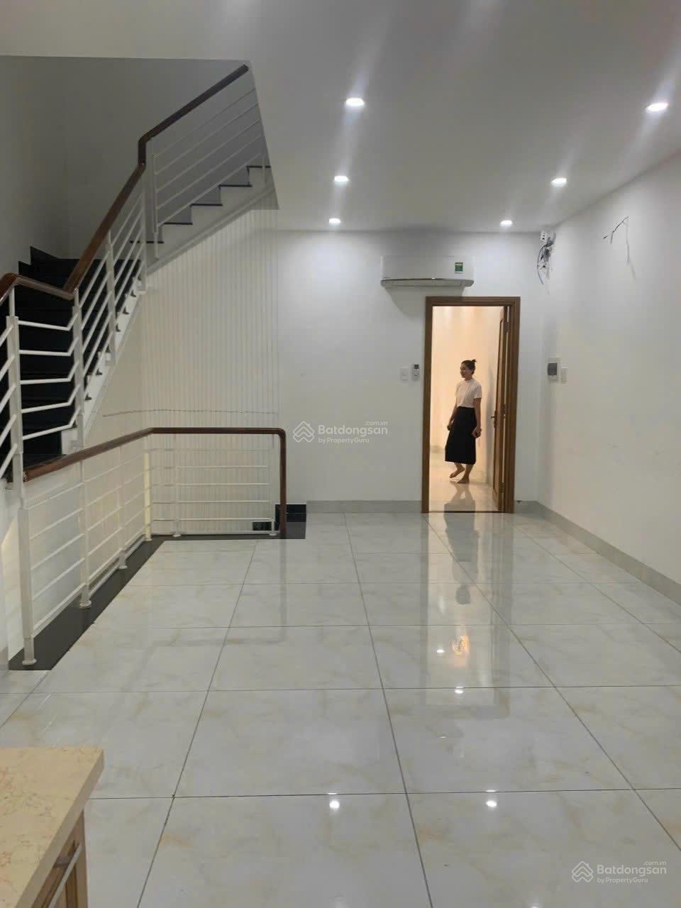 Bán Nhà 5 Tầng, 5x20, KĐT Vạn Phúc-QL13- P.Hiệp Bình Phước- Thủ Đức. Bán Nhà 5 Tầng, 5x20, KĐT Vạn Phúc-QL13- P.Hiệp Bình Phước- Thủ Đức.