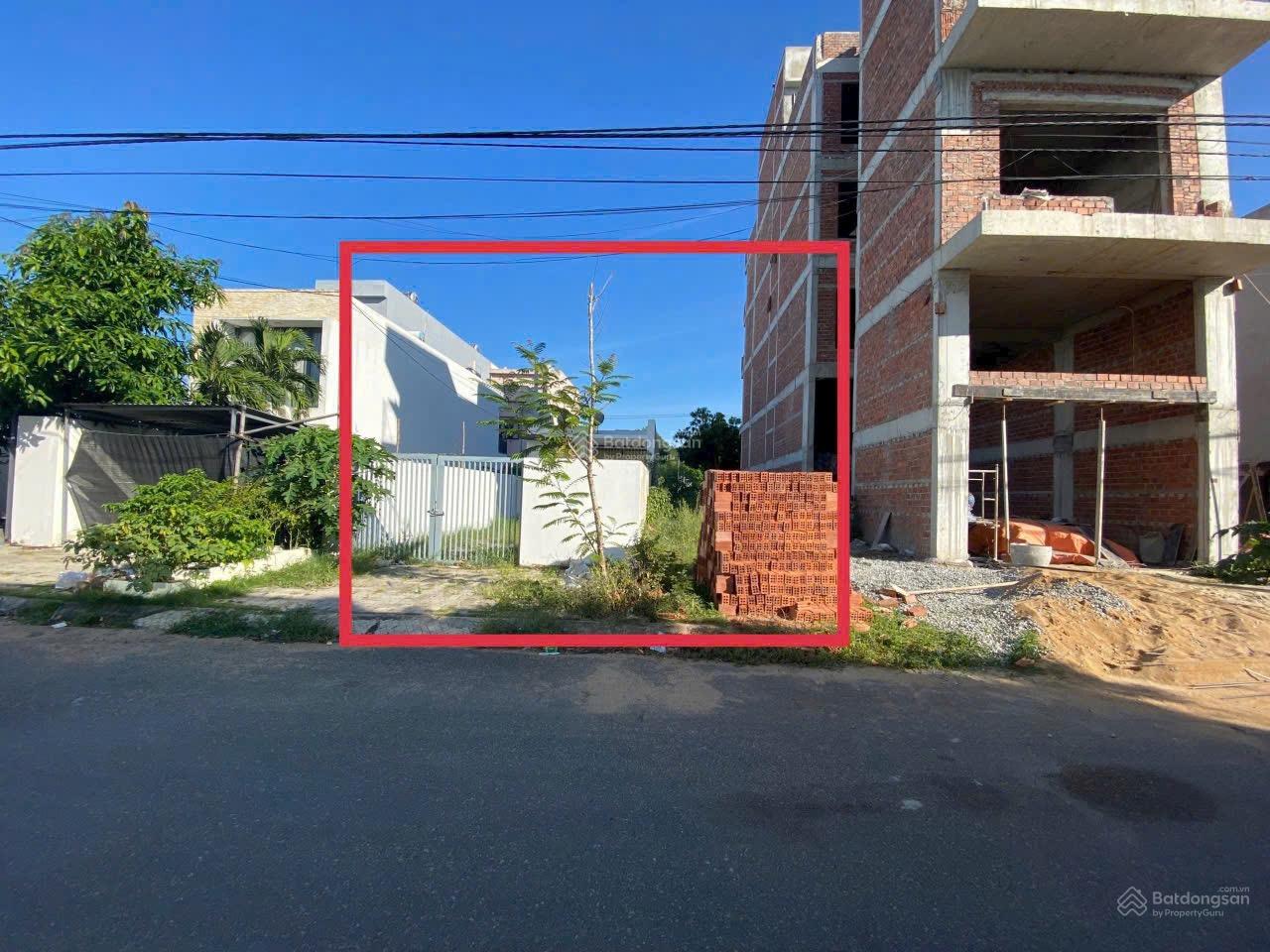 Bán cặp đất đường Thủy Sơn 4,bai tắm Sơn Thuỷ gần Corwn Bán cặp đất đường Thủy Sơn 4,bai tắm Sơn Thuỷ gần Corwn