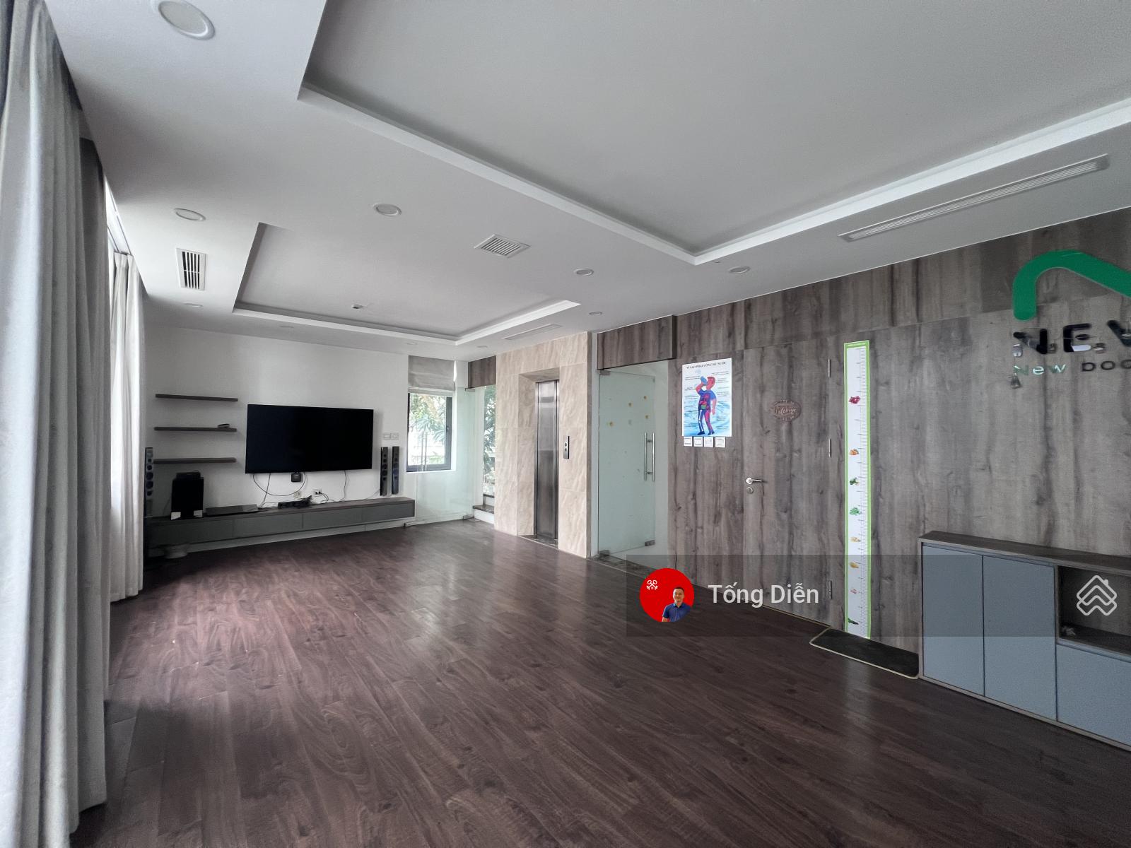 Tống Diễn 0944 866 ***. Bán biệt thự chân cụm chung cư, hướng bể bơi, sẵn dòng tiền, giá đầu tư