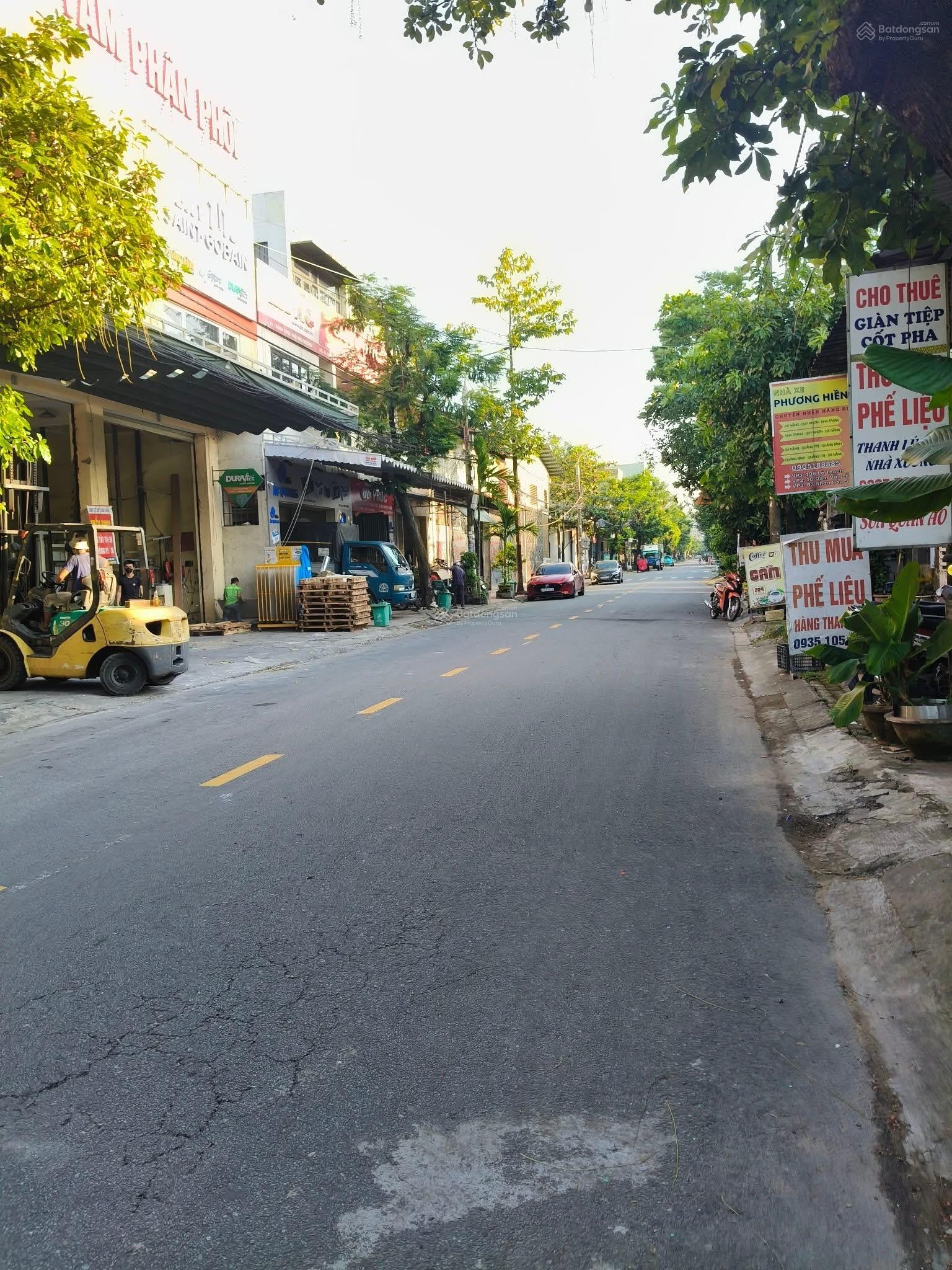 Chào bán căn nhà đẹp 3 tầng kiên cố MT 194 Lê Thạch đường 7m5, gần Tú Mỡ DT 87,7m2 (4,5*19,5)