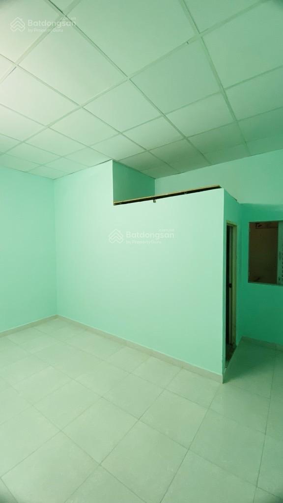 Kế bên Q1 - rẻ nhất khu vực chỉ 73tr/m2 - 3 tầng 136m2 - 13 phòng - dòng tiền 39tr. Giá 9.5 tỷ TL