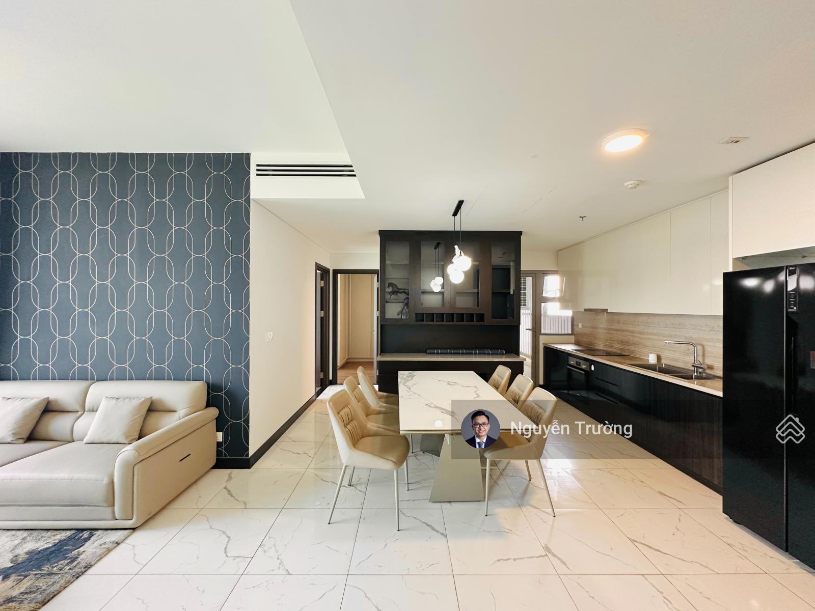 Thuê ngay căn hộ 2PN lầu cao 3X nội thất decor, căn góc thoáng mát. Giá chỉ 35 triệu