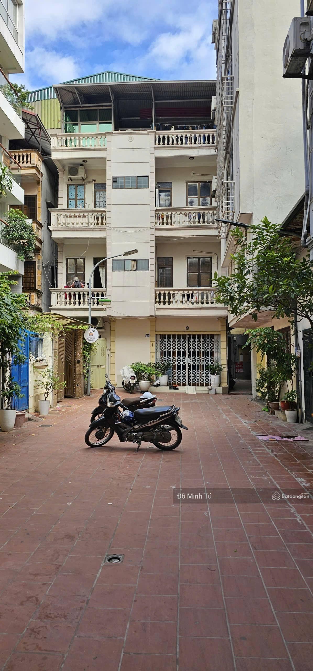 Nhà C4 ngõ 34A Lý Nam Đế 58m2, 2 thoáng, cách 1 nhà ra sân rộng, ngõ rộng 3m, ô tô qua nhà, gần phố