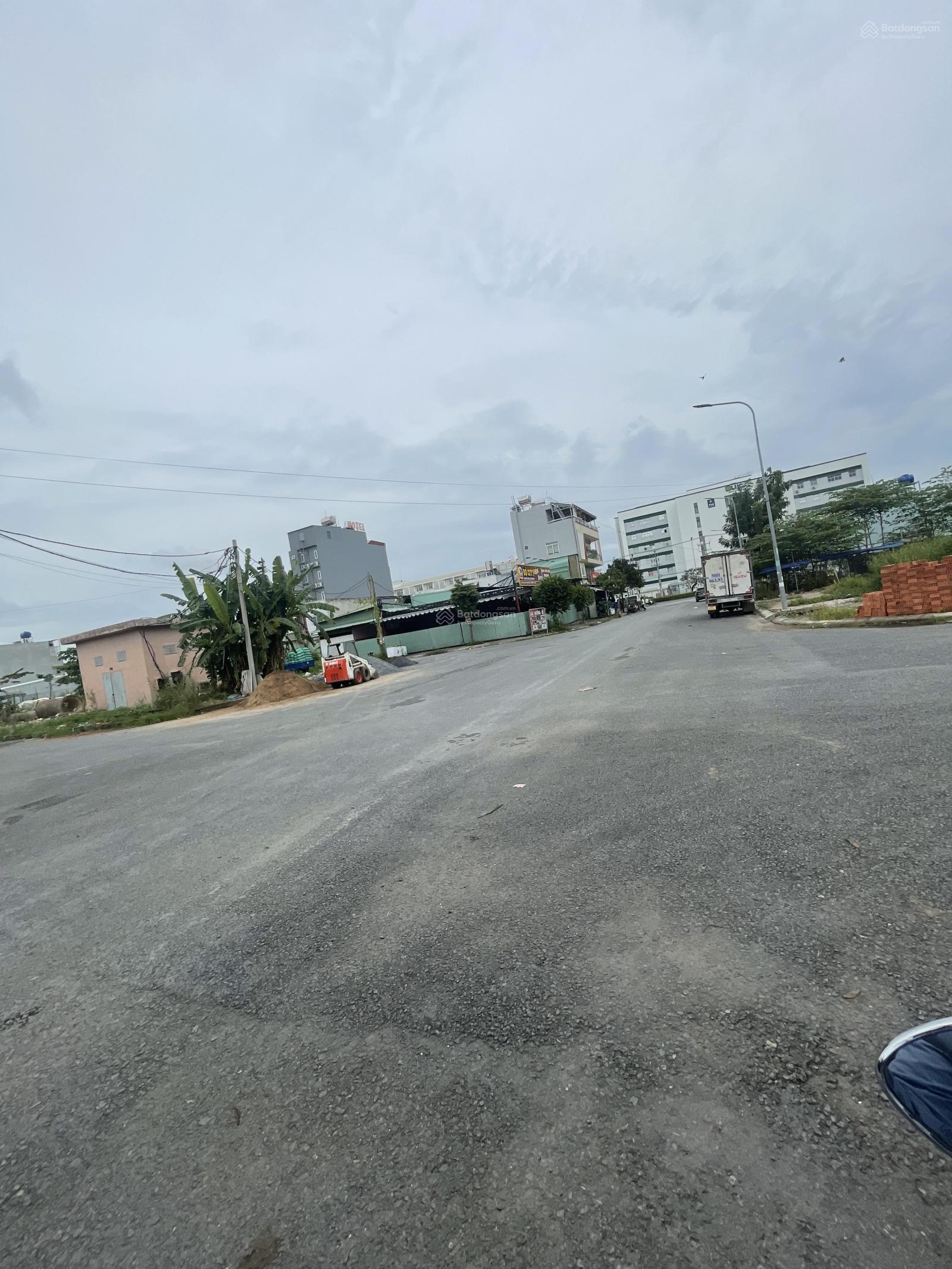 Bán cặp góc KDC An Phú ( KDC Long Hậu) DT 172 m2 giá chỉ 6.8 tỷ. L/ H Nga 0937 161 *** Bán cặp góc KDC An Phú ( KDC Long Hậu) DT 172 m2 giá chỉ 6.8 tỷ. L/ H Nga 0937 161 ***