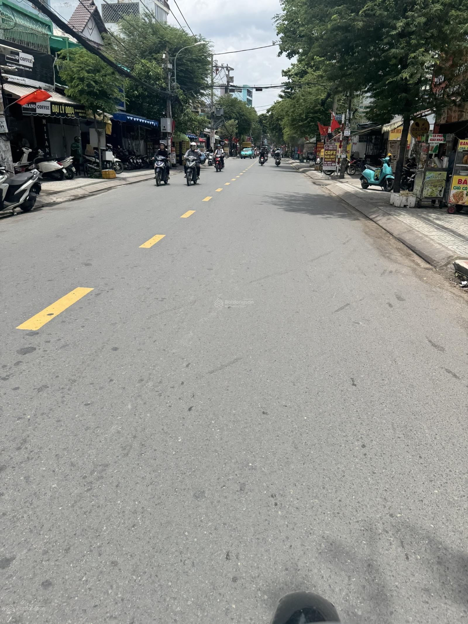 BÁN CHDV 5TẦNG 14PN vị trí đẹp Hẻm Ô tô thông Đường số 1 Phường 16 Gò Vấp Chỉ nhỉnh 15Tỷ TL