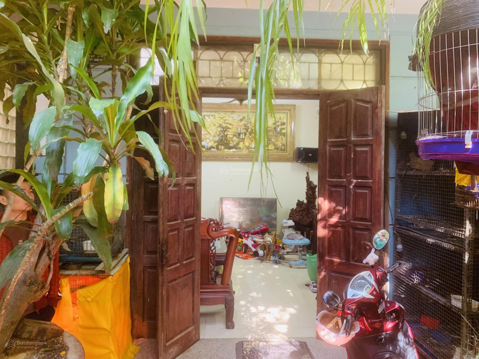 Giá đầu tư!Bán NR Tây Hồ 110m2 ôtô tránh cách 20m nhà thoáng sáng trước sau, sổ đỏ nở hậu, ngõ rộng Giá đầu tư!Bán NR Tây Hồ 110m2 ôtô tránh cách 20m nhà thoáng sáng trước sau, sổ đỏ nở hậu, ngõ rộng