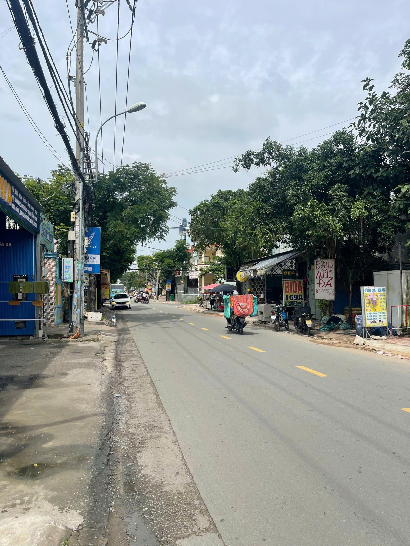 Thủ Đức - nhà MTKD đường số 8 - DT 243m2 - vị trí đẹp giáp Quốc Lộ 1K - giá 16,5 tỷ! Thủ Đức - nhà MTKD đường số 8 - DT 243m2 - vị trí đẹp giáp Quốc Lộ 1K - giá 16,5 tỷ!