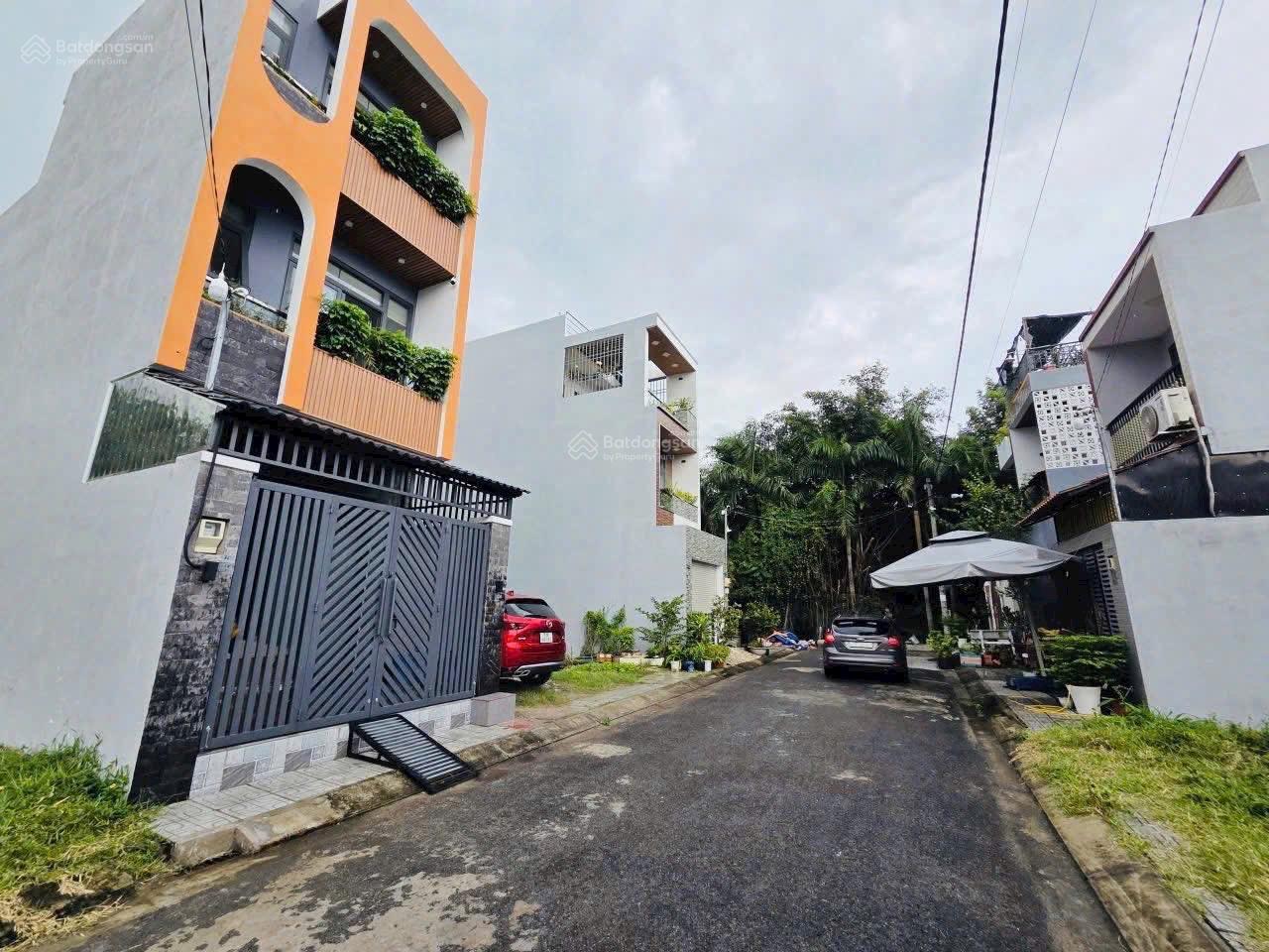 Bán gấp lô đất đẹp đường Long Thuận đối diện Phim Trường Q9 - cách Vinhomes 3km