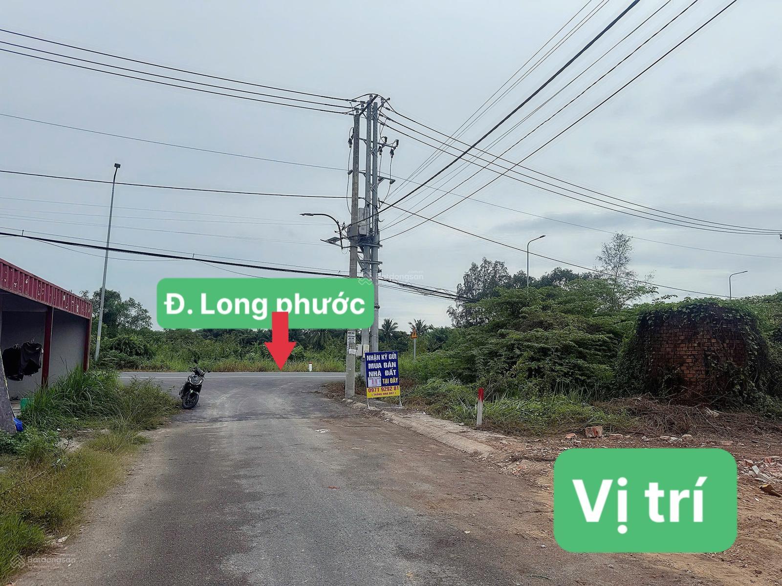 Bán lô đất đẹp 1 sẹt đường Long Phước - cách Vinhomes 700m - giá chỉ 3,45 tỷ / 59,5m2