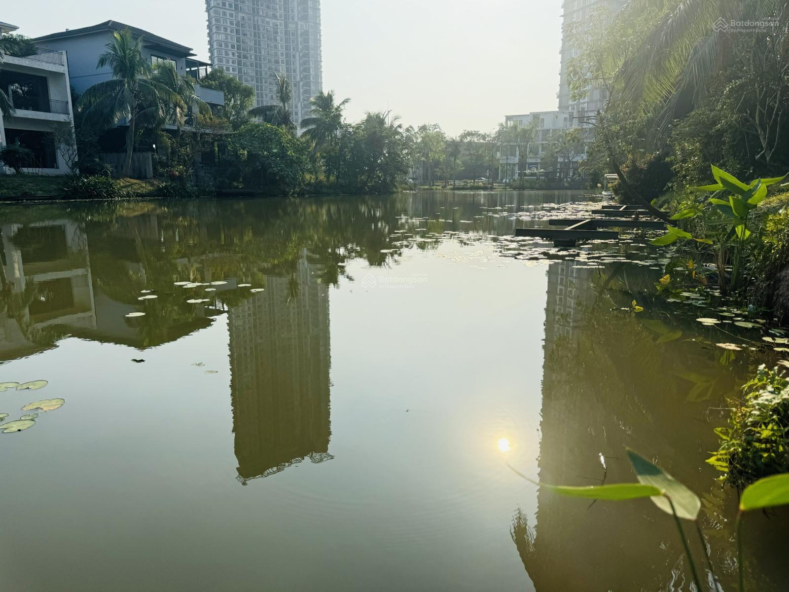 Cần bán căn biệt thự đảo Ecopark Văn Giang, Hưng Yên
