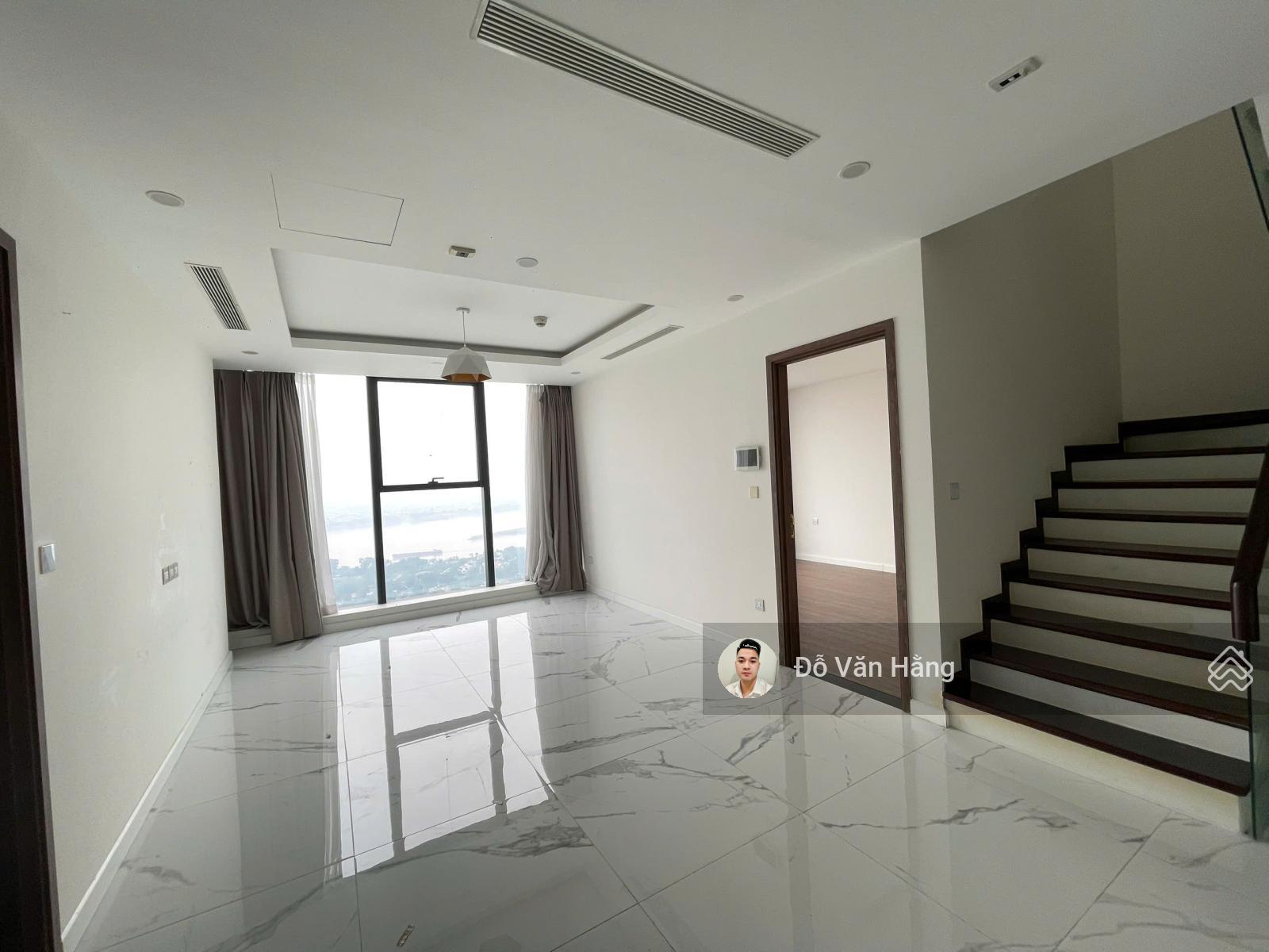 Bán căn Duplex view Sông Hồng Sunshine City 5 ngủ diện tích 192m2 giá 20 tỷ - sổ đỏ sang tên