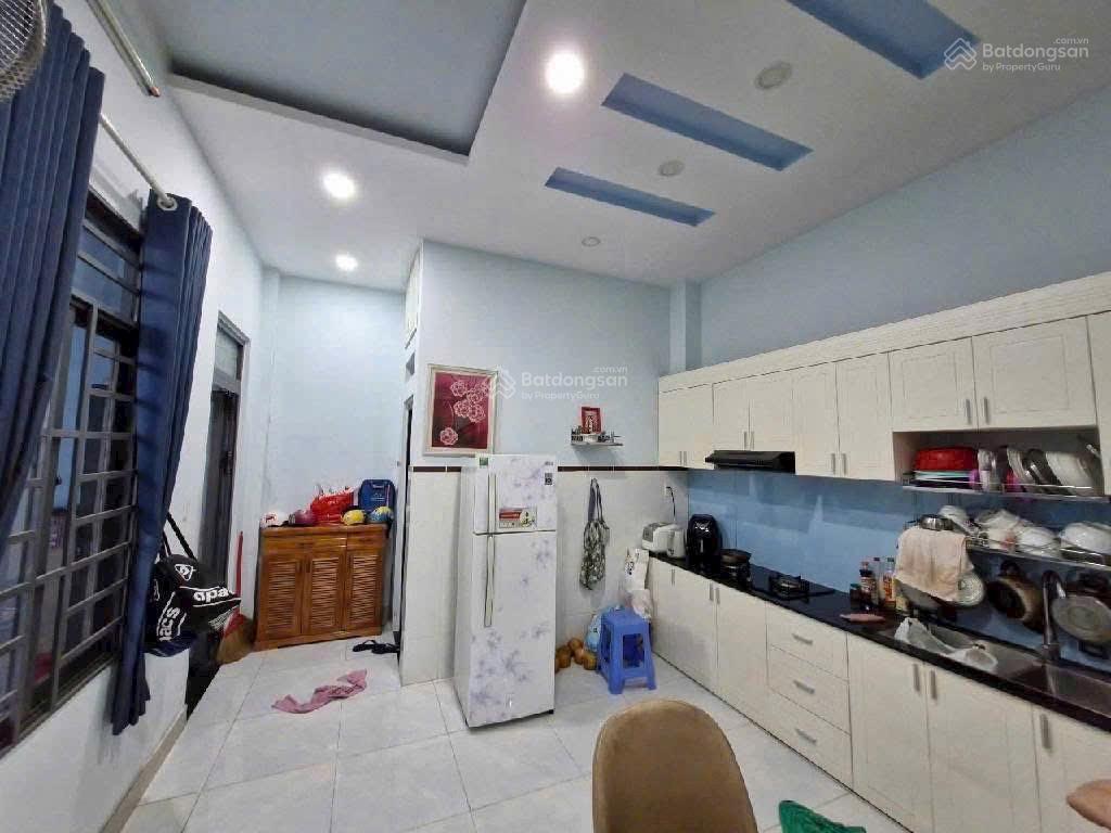 Nhà 3 tầng gần sát Phạm Ván Đồng, P. Linh Đông Thủ Đức. DT: 6x13.5m S: 81m2 (6x13.5m) hẻm OTO Nhà 3 tầng gần sát Phạm Ván Đồng, P. Linh Đông Thủ Đức. DT: 6x13.5m S: 81m2 (6x13.5m) hẻm OTO