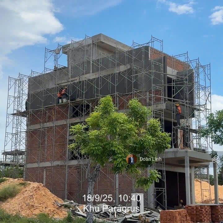 Lô đẹp 120m2 - Para Grus 2 view công viên + sân golf, giá chỉ 18,5tr/m2 (bao thuế + phí công chứng)