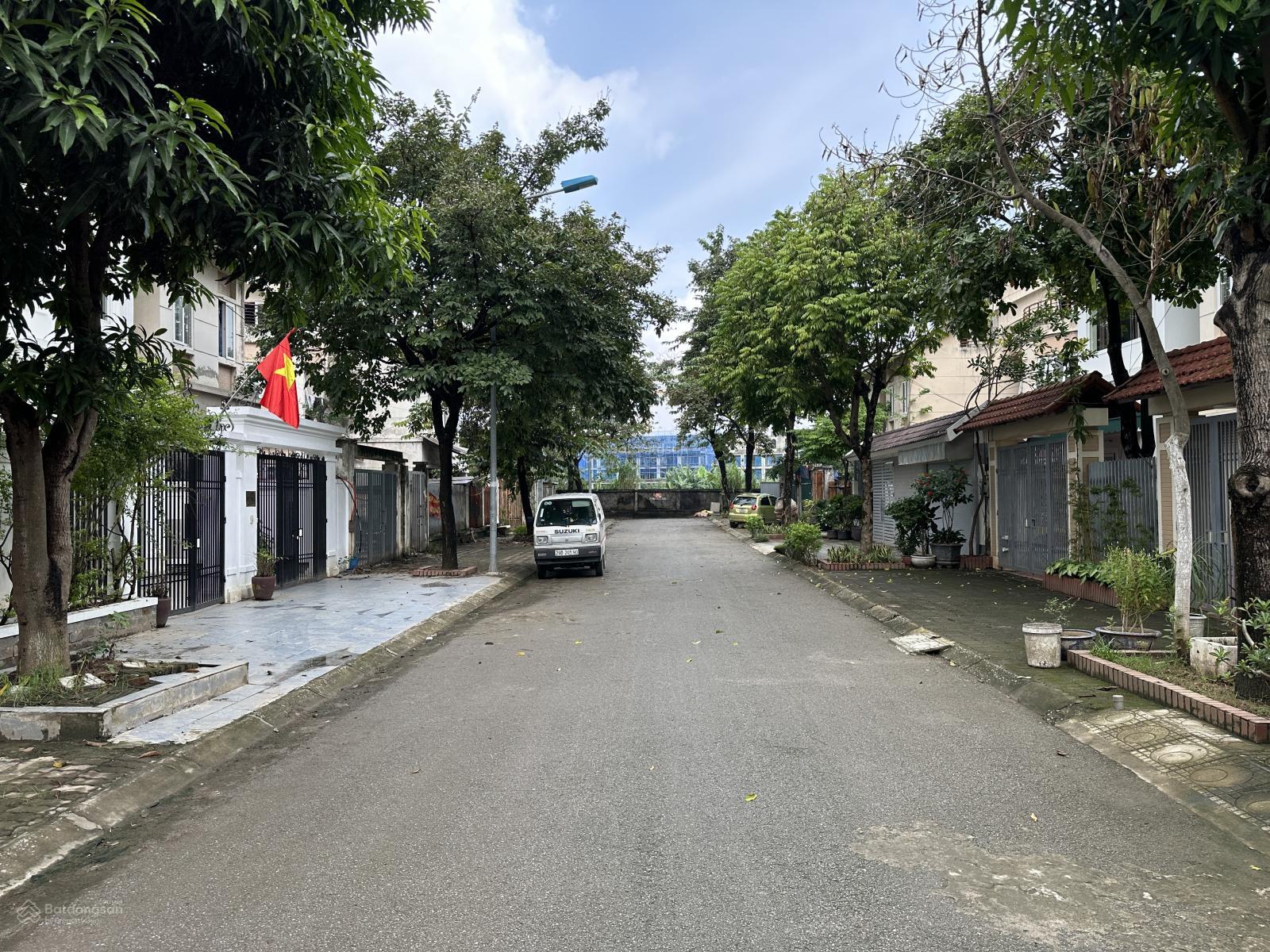 Bán nhà liền kề tại Tân Tây Đô, 15,5 tỷ, 80m2, 5 tầng