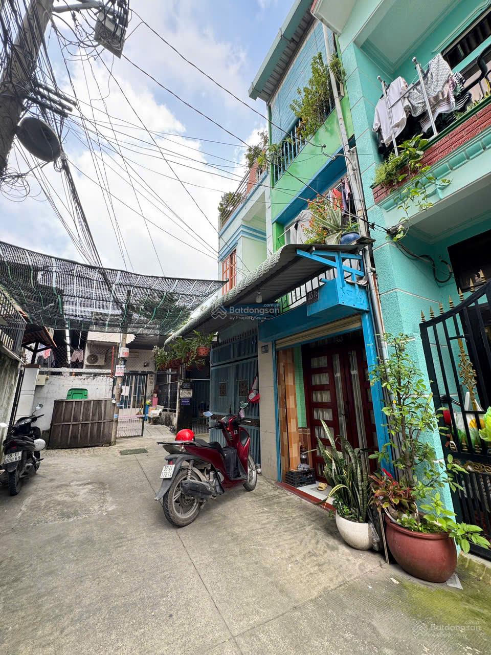 Nhà 66m2 sử dụng hẻm nhựa xe hơi quốc lộ 1k, phường Linh Xuân, Thủ Đức. Nhà 66m2 sử dụng hẻm nhựa xe hơi quốc lộ 1k, phường Linh Xuân, Thủ Đức.