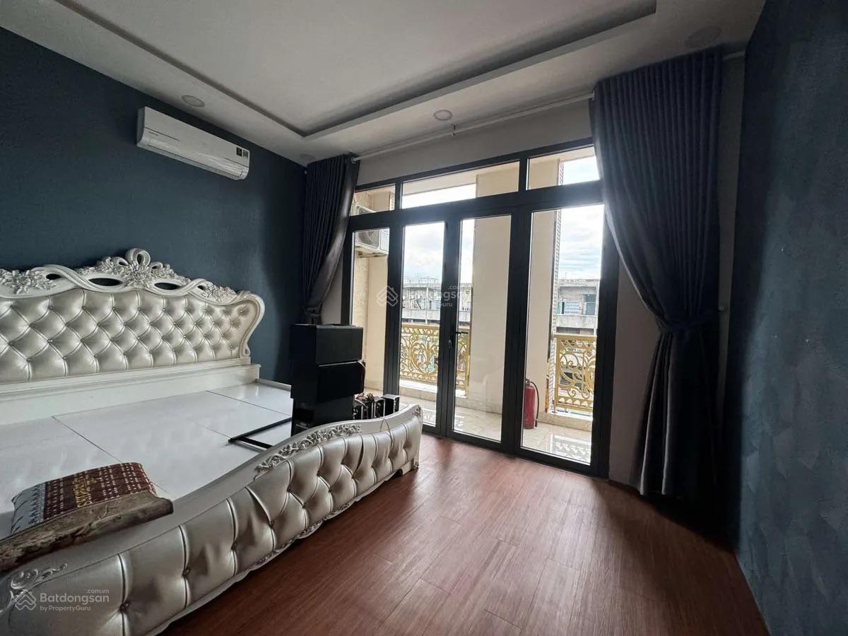 Nhà 6 Lầu Mới Đẹp Kinh Doanh Mặt Tiền Nguyễn Tri Phương Quận 5, DT 45m2 Ngang 4.3m, SHR, Chỉ 19 Tỷ