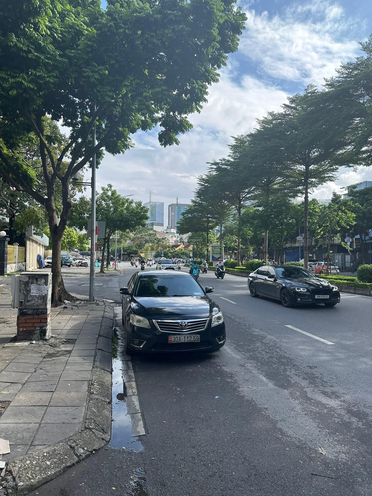 Bán gấp phân lô Mạc Thái Tổ - Trung tâm Cầu Giấy - Gara - 100m2 - 29.5 tỷ