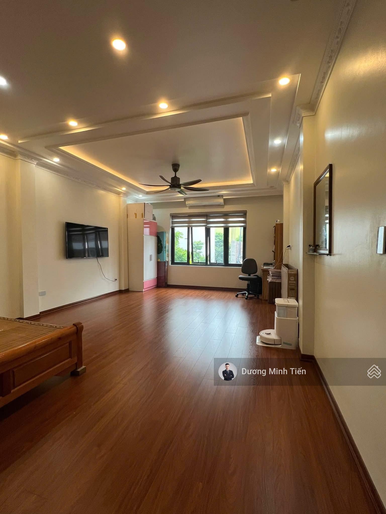 Nhà 4 tầng dân xây khu phân lô 193 Văn Cao - 67.5m2 ngang 4.5m - Đường 12m Nhà 4 tầng dân xây khu phân lô 193 Văn Cao - 67.5m2 ngang 4.5m - Đường 12m