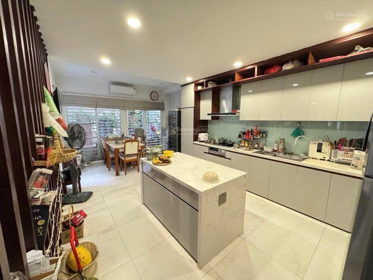 Bán nhà phân lô phố Trung Kính - Trung tâm Cầu Giấy - Lô góc - 80m2 - Giá nhỉnh 31 tỷ