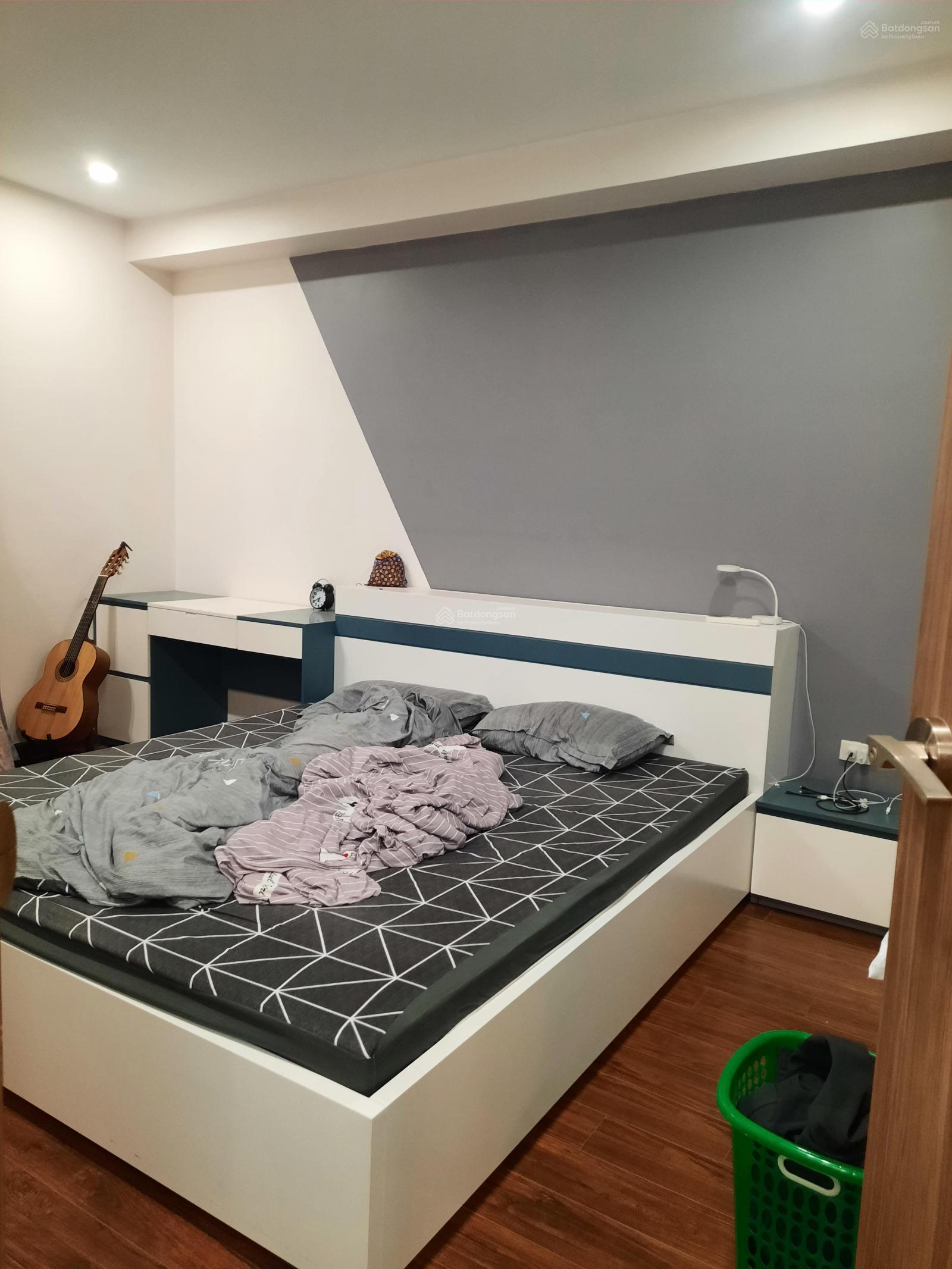 Bán căn hộ SkyCentral, 176 Định Công, Hoàng Mai, 69m2, 2PN, 2 vệ sinh, nội thất đẹp, giá 6 tỷ 850