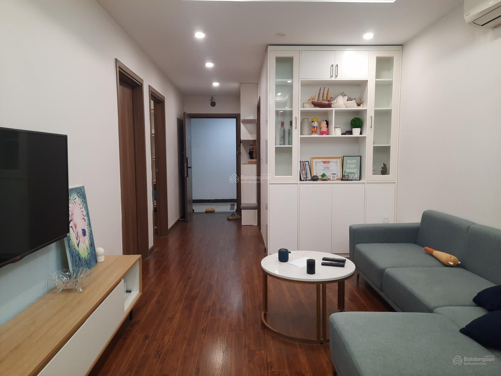 Bán căn hộ SkyCentral, 176 Định Công, Hoàng Mai, 69m2, 2PN, 2 vệ sinh, nội thất đẹp, giá 6 tỷ 850