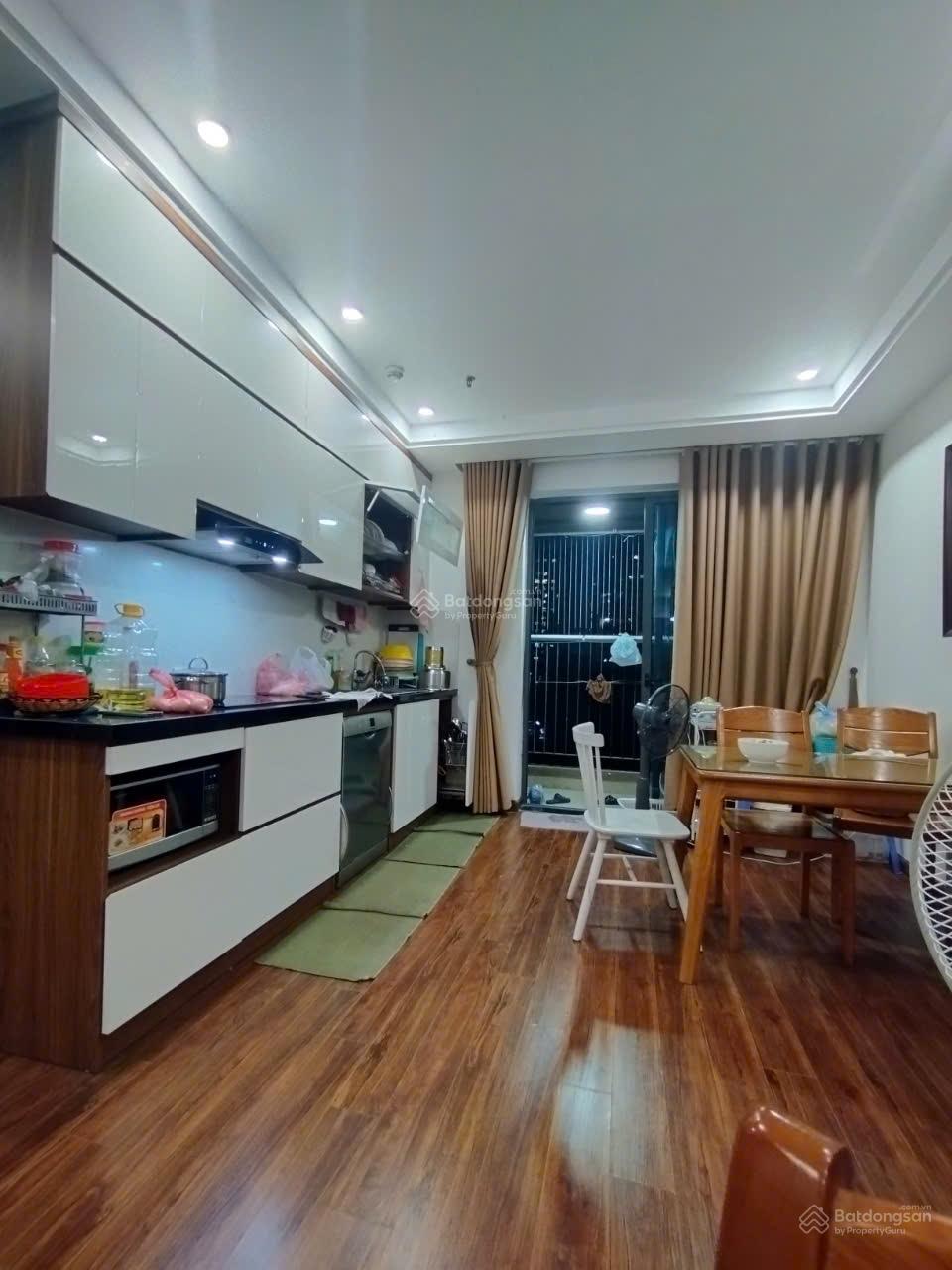 Cho thuê căn hộ 176 Định Công, Phương Liệt 66m2, 2 ngủ 2 vs, sân chơi, bể bơi, đủ đồ, 11 triệu/th Cho thuê căn hộ 176 Định Công, Phương Liệt 66m2, 2 ngủ 2 vs, sân chơi, bể bơi, đủ đồ, 11 triệu/th