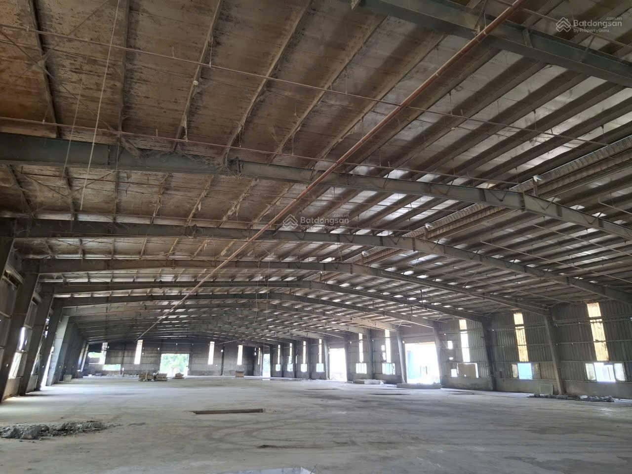 Cho thuê kho xưởng ngoài KCN Bá Thiện 5000m2-10000m2 giá 90k/m bao gồm VAT PCCC tự động nghiệm thu
