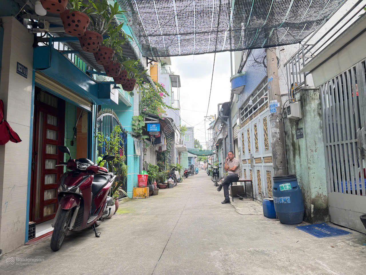 Cực hiếm, nhà 3 tầng hẻm xe hơi 5m P. Linh Xuân, Thủ Đức cách QL1K chỉ 50m