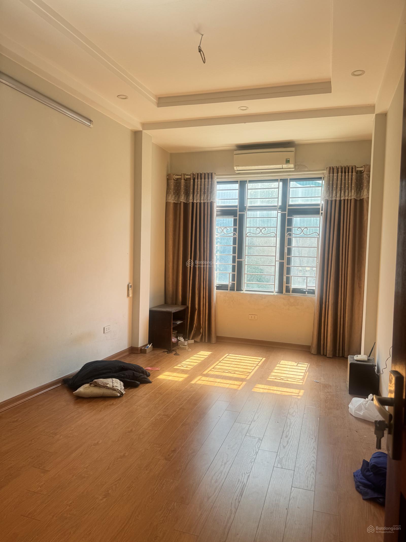 BÁN NHÀ NGÕ 155 CẦU GIẤY Ô TÔ TRÁNH 110M MẶT TIỀN 5.6M GIÁ 30 TỶ