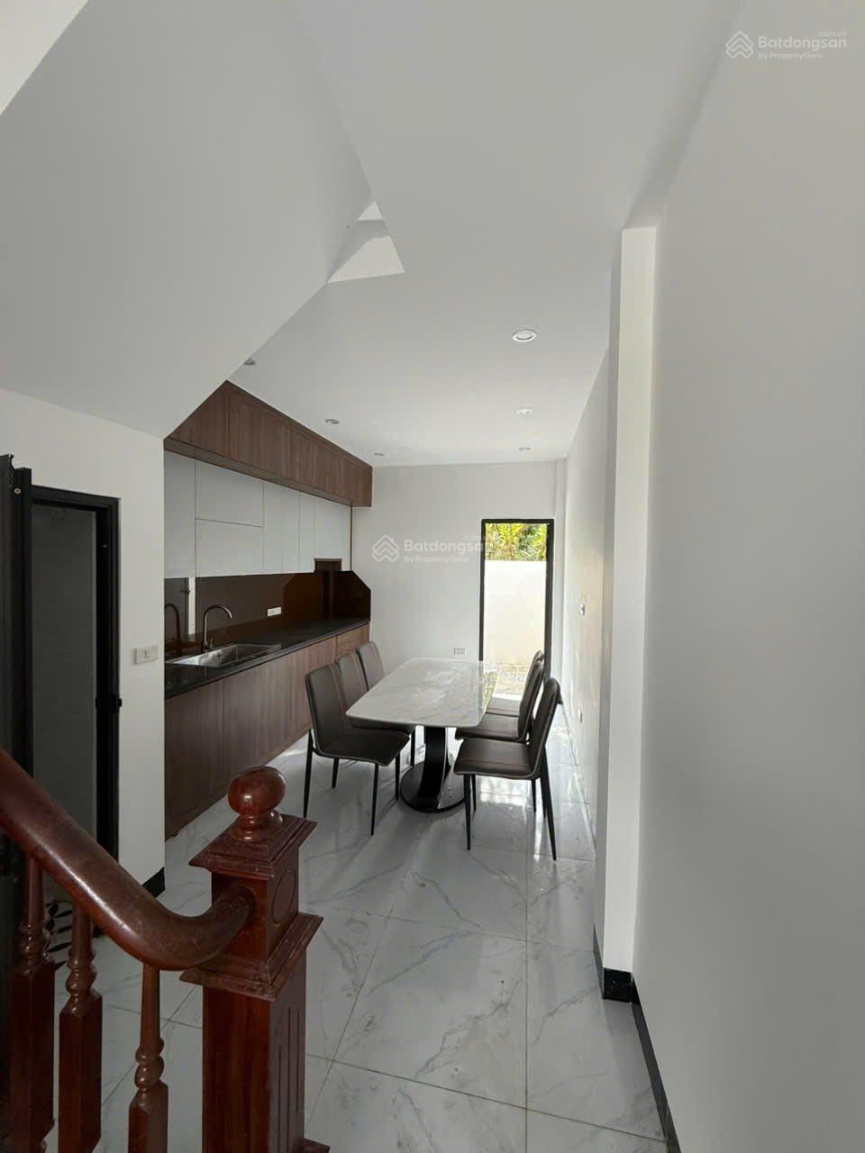 Bán nhà 42m² xây mới 3 tầng, ngõ thông kinh doanh cực tiện, giá chỉ 4 tỷ tại phường Chương Mỹ Bán nhà 42m² xây mới 3 tầng, ngõ thông kinh doanh cực tiện, giá chỉ 4 tỷ tại phường Chương Mỹ